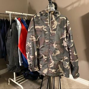 Men’s Full Zip Camoflauge Rain Jacket